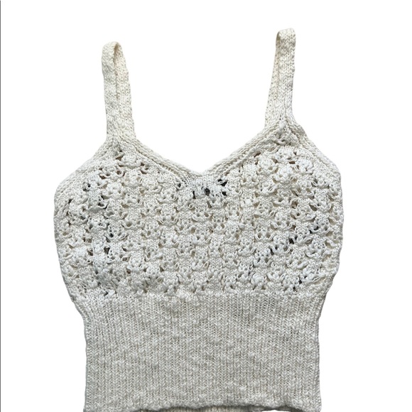 Crochet Knitted Top - Picture 4 of 4